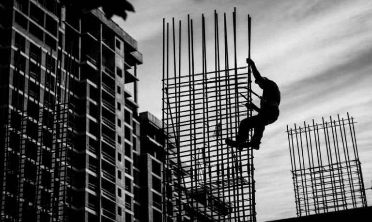 Perform Metal Scaffold Erection